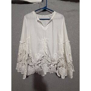 Boho Lace Tunic Shirt Womens Medium White Embroidered Crochet Tassel Top